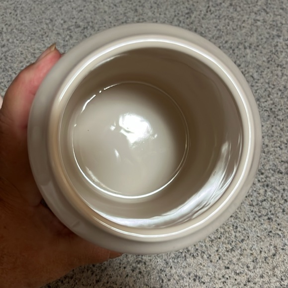 Rae Dunn Cotton Tail cutie canister - Picture 4 of 6